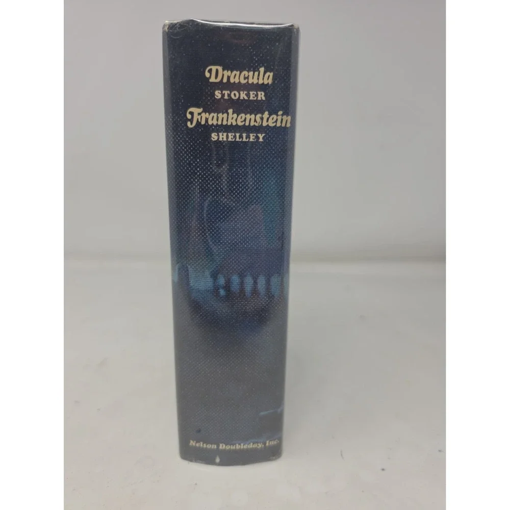 Dracula By Bram Stoker & Frankenstein By Mary Shelley Book Club Edition -Vintage
